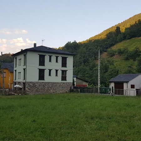 Casa Muniellos Cangas De Narcea Exterior foto